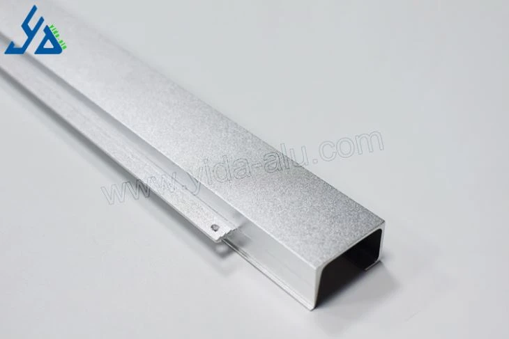 Aluminijska ručka za kabinet